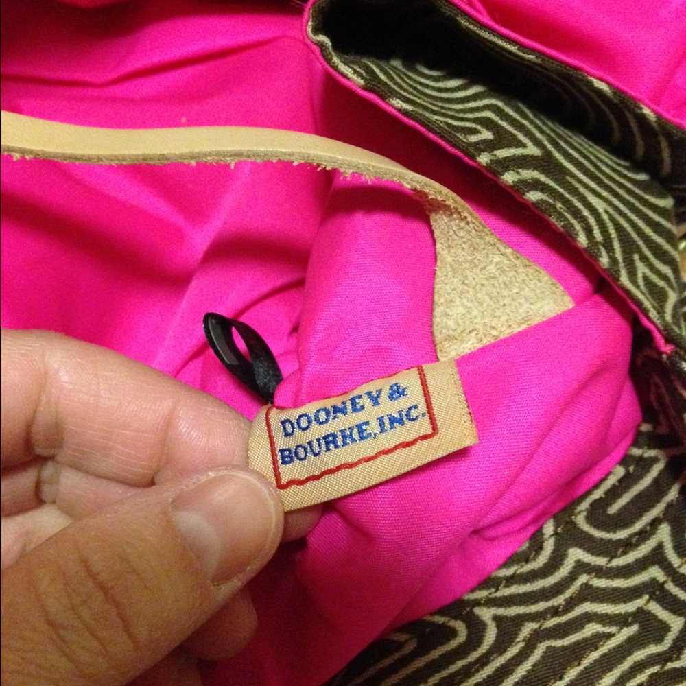 Dooney and Bourke Purse - Picture 3 of 8